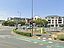 A LOUER  LOCAL COMMERCIAL DE 60 m² AVEC PARKINGS  BALLAN-MIRE