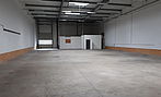 Local d'activités de 714 m² à St-Cyr-sur-Loire