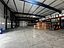 Local d'activités d'environ 939 m² à louer au sud de Tours