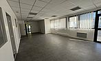 TOURS SUD SAINT-AVERTIN ECHANGEUR A10 - BUREAUX A LOUER 90 M² RDC - PARKING FACILE