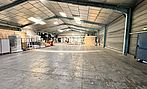 A vendre : Bâtiment d'activités 6 620 m² Terrain 16 852 m² - Amboise / La Boitardière